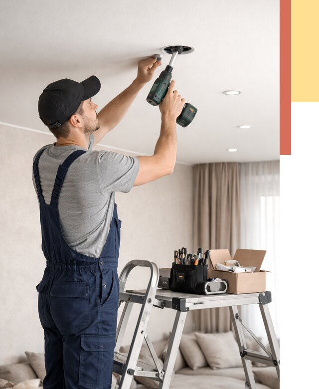 Установка и монтаж точечных светильников в натяжной потолок в Югорске от 1838 руб. | ОТДЕЛОЧНИК-Югр